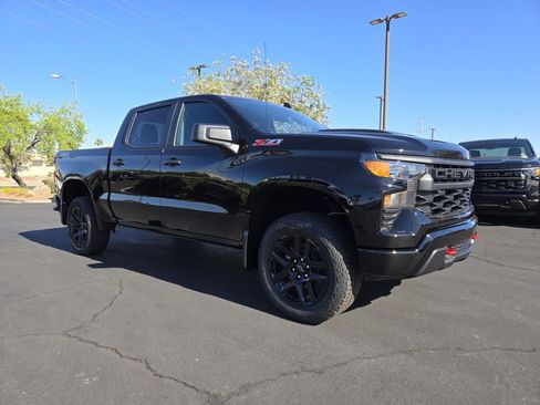 New 2026 Chevrolet Silverado 1500 Custom Trail Boss AWD/4WD image 1