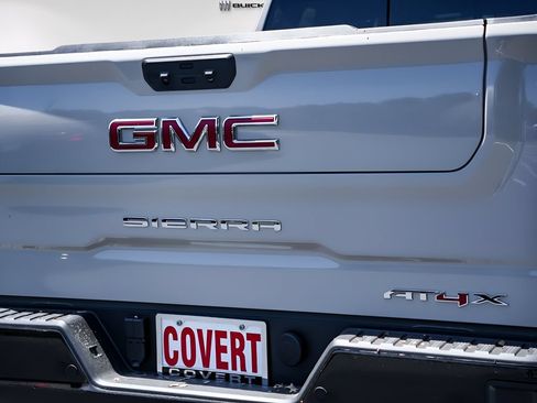 New 2026 GMC Sierra 1500 AT4X AWD/4WD image 8