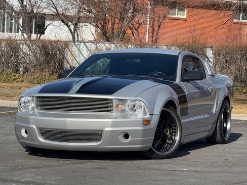 Used 2007 Ford Mustang GT image 1