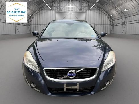 Used 2013 Volvo C70 T5 FWD image 2