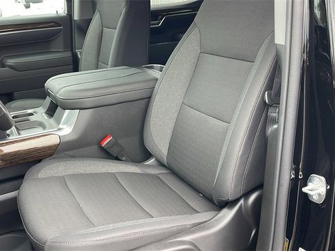 New 2026 GMC Sierra 1500 Elevation image 10