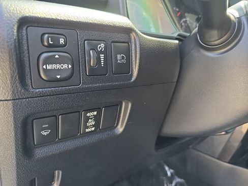 Used 2021 Toyota 4Runner Venture w/ Moonroof Package AWD/4WD image 28
