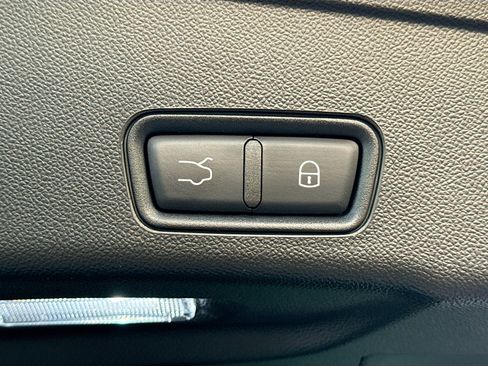 Certified 2024 Maserati Grecale GT image 14