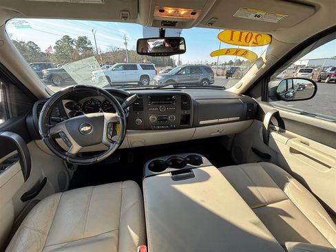 Used 2011 Chevrolet Silverado 1500 LT w/ All-Star Edition image 16