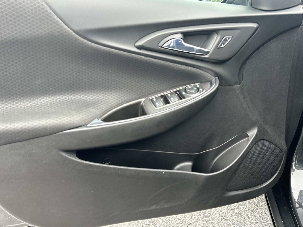 Used 2016 Chevrolet Malibu LT FWD image 14
