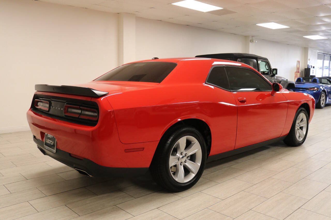 Used 2023 Dodge Challenger SXT RWD image 6