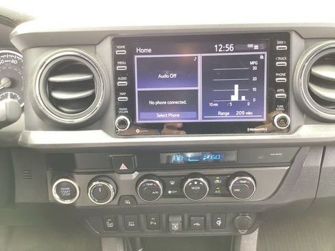 Used 2023 Toyota Tacoma TRD Off-Road w/ Technology Package AWD/4WD image 10