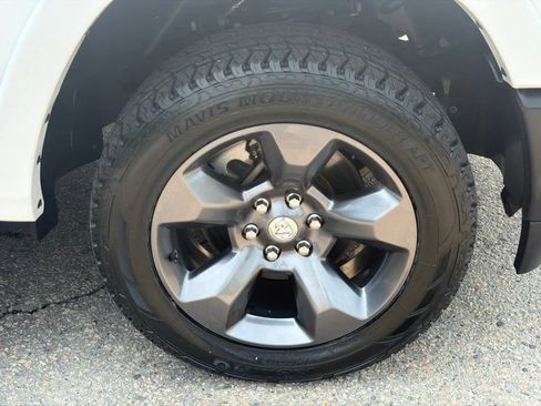 Used 2023 RAM 1500 Big Horn AWD/4WD image 16