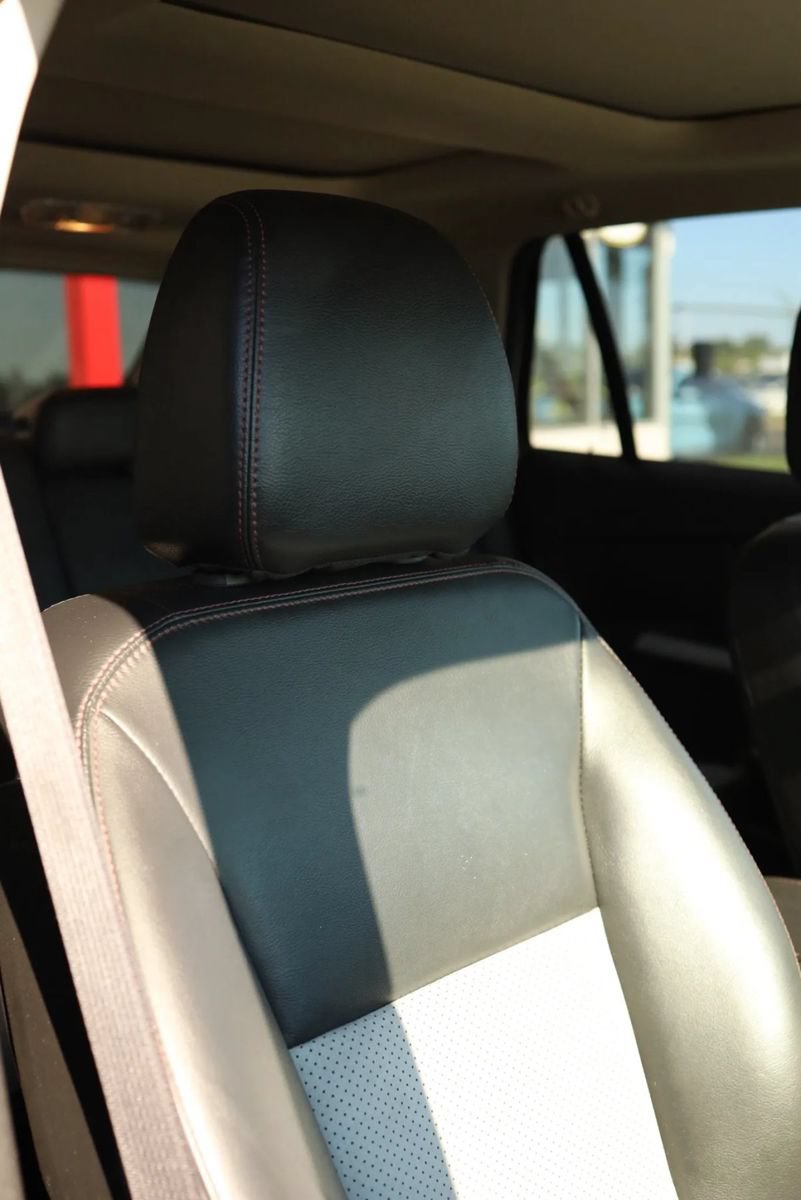 Used 2014 Ford Edge SEL w/ Equipment Group 205A AWD/4WD image 43