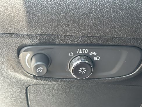 Certified 2024 Buick Encore GX Sport Touring AWD/4WD image 32
