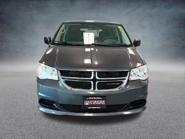 Used 2017 Dodge Grand Caravan SE FWD image 3