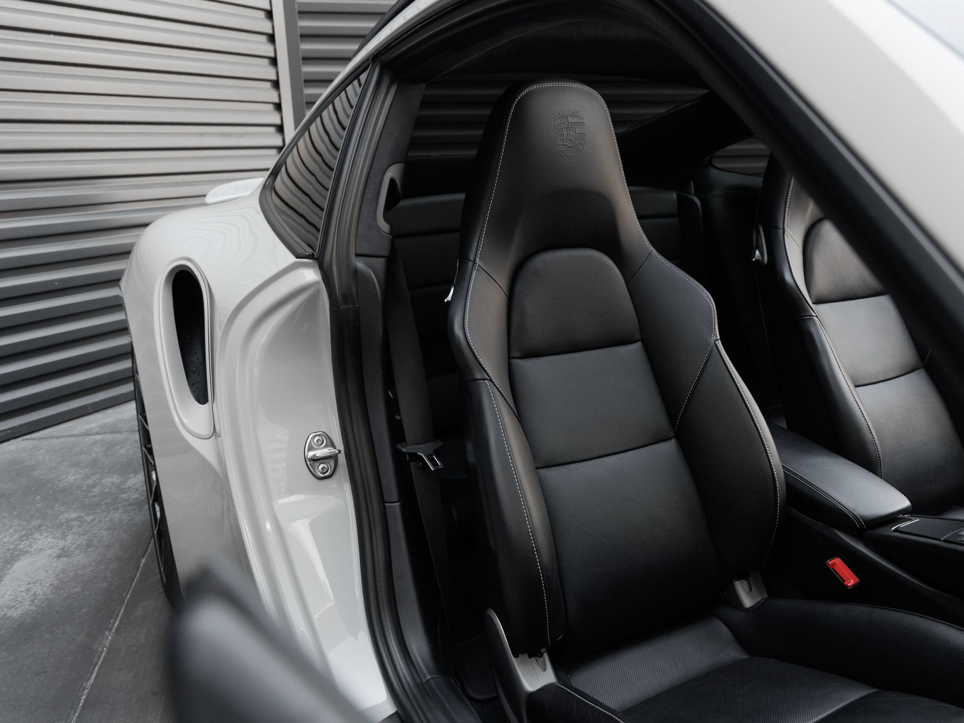Certified 2019 Porsche 911 Turbo S AWD/4WD image 33