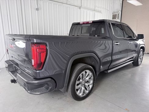 Used 2025 GMC Sierra 1500 Denali w/ Denali Reserve Package AWD/4WD image 5