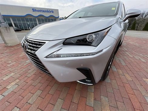 Used 2018 Lexus NX 300 FWD image 26