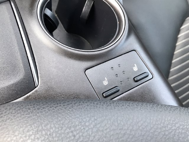 Used 2024 Toyota Camry SE FWD image 7