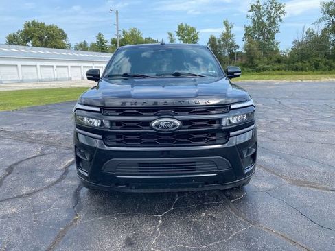 Used 2022 Ford Expedition Max Limited AWD/4WD image 12