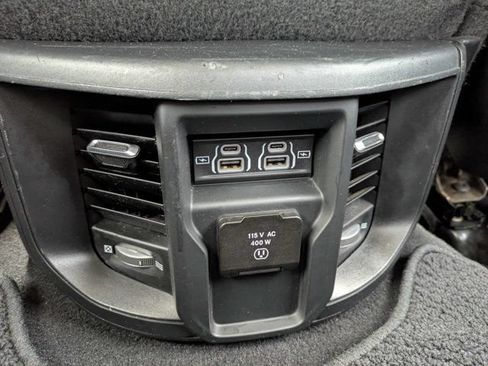 Used 2022 RAM 2500 Laramie AWD/4WD image 14