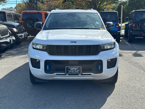 Used 2023 Jeep Grand Cherokee 30th Anniversary image 40