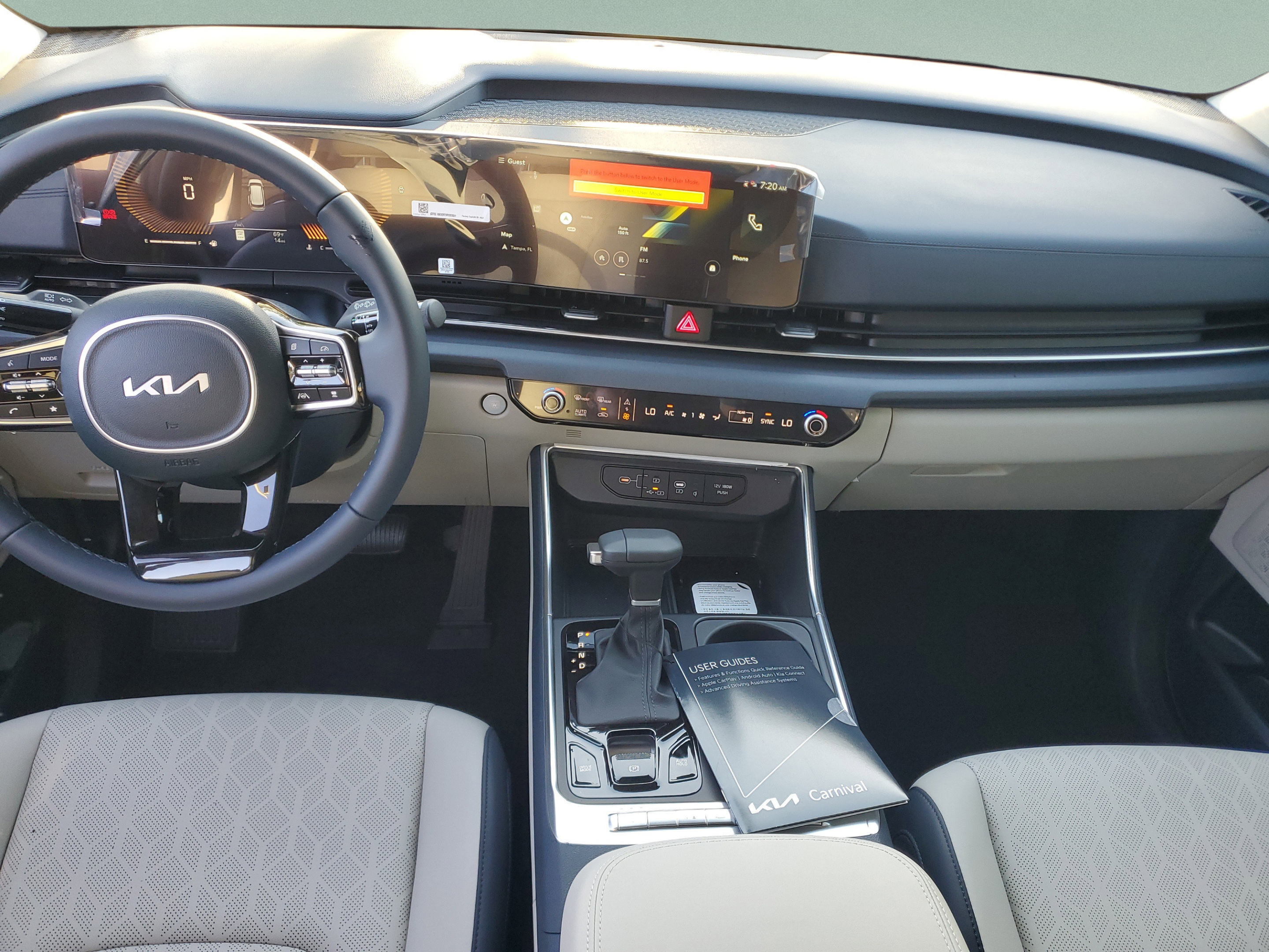 New 2026 Kia Carnival EX FWD image 9