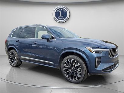 New 2026 Volvo XC90 B6 Plus w/ Protection Package Premier