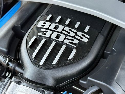 Used 2013 Ford Mustang Boss 302 w/ Boss 302 Accessory Pkg RWD image 31