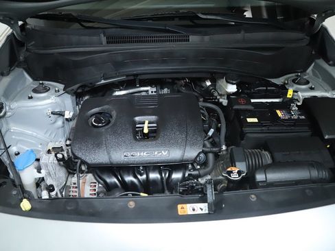 Used 2024 Kia Seltos LX AWD/4WD image 37