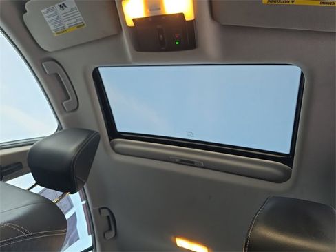 Certified 2025 Nissan Altima 2.5 SL image 22