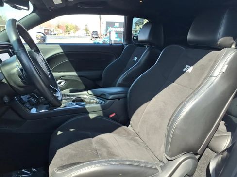 Used 2023 Dodge Challenger R/T Scat Pack w/ T/A Package image 17