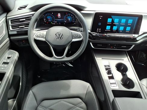 New 2026 Volkswagen Atlas Cross Sport SE image 16