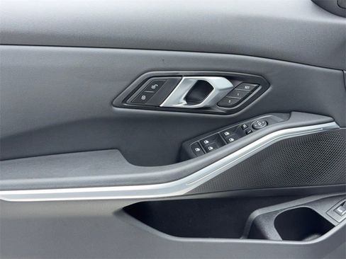 Used 2024 BMW 330i Sedan image 42