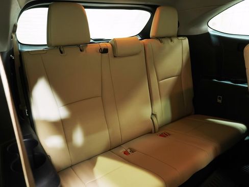 Used 2020 Toyota Highlander Limited AWD/4WD image 17