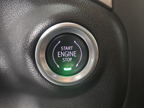 Used 2022 Chevrolet Silverado 1500 RST image 28