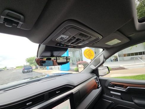 Used 2023 GMC Sierra 1500 Denali w/ Denali Reserve Package image 46