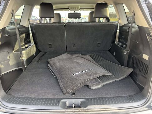 Used 2014 Toyota Highlander Plus image 11