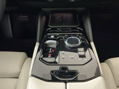 Certified 2024 BMW 530i w/ Premium Package RWD image 13