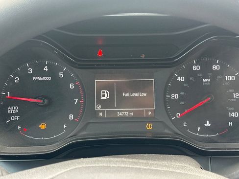 Used 2024 Chevrolet Trax LS FWD image 36