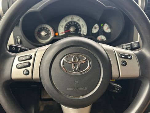 Used 2012 Toyota FJ Cruiser 4WD w/ Convenience Pkg image 19