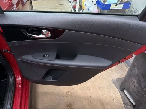 Used 2023 Kia Forte GT image 20