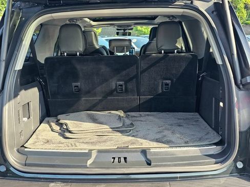 Used 2023 Lincoln Navigator L Black Label AWD/4WD image 13