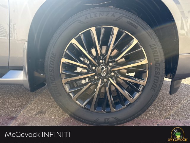 New 2026 INFINITI QX80 Autograph w/ Premium Cargo Package AWD/4WD image 10