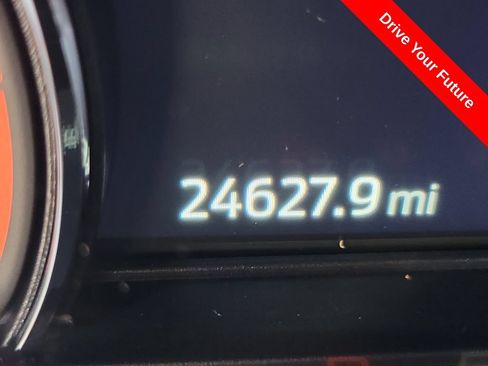 Used 2022 Ford Maverick Lariat w/ Lariat Luxury Package FWD image 4