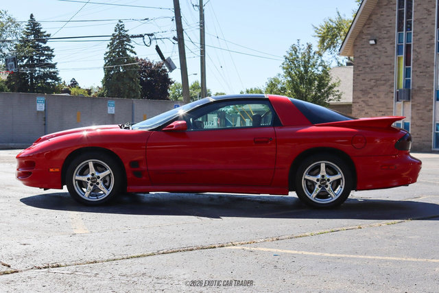 Used 1999 Pontiac Firebird Formula RWD image 22