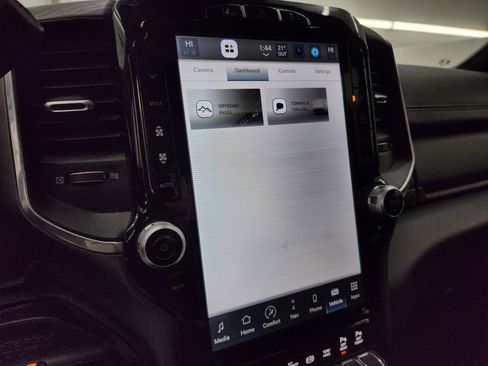 Used 2024 RAM 2500 Laramie w/ Night Edition image 55