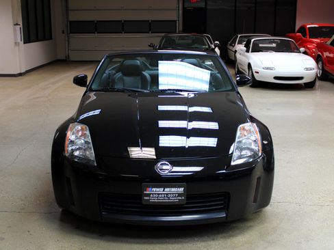 Used 2004 Nissan 350Z Touring image 35