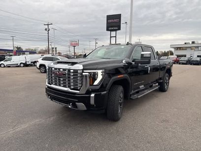 New 2026 GMC Sierra 2500 Denali w/ Denali Reserve Package