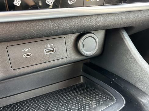 Used 2023 Nissan Rogue SV AWD/4WD image 34