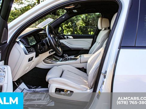 Used 2022 BMW X7 M50i w/ Dynamic Handling Package AWD/4WD image 17