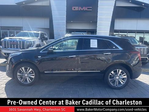 Certified 2025 Cadillac XT5 Premium Luxury FWD image 1