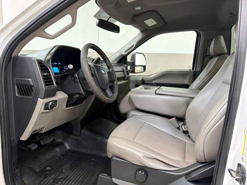 Used 2019 Ford F250 XL image 11