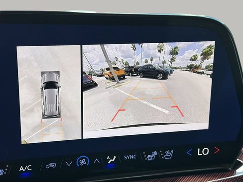 Used 2026 Chevrolet Traverse RS w/ LPO, Floor Liner Package AWD/4WD image 21
